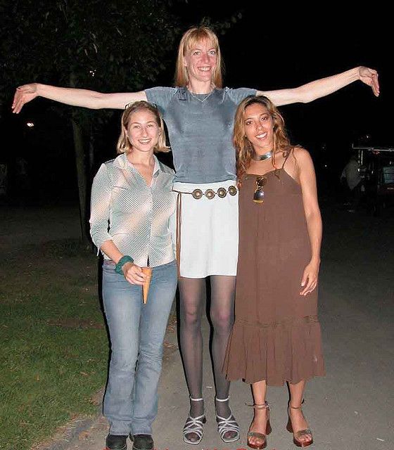 Очень высокие девушки