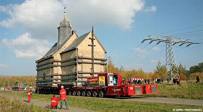 Церковь на колесах