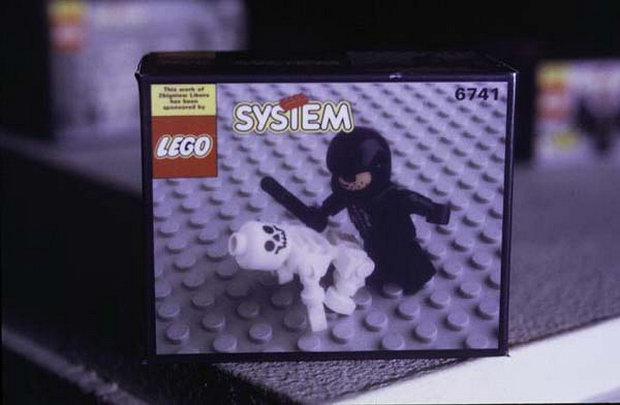 LEGO - концлагерь