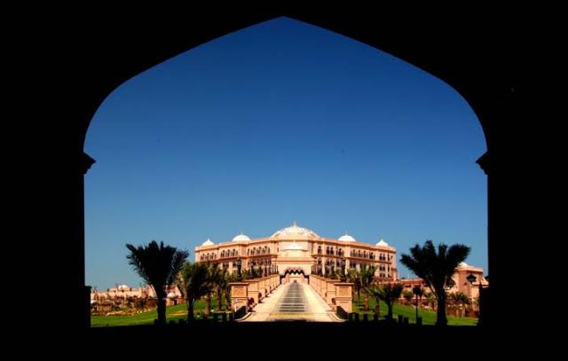 Отель - The Emirates Palace