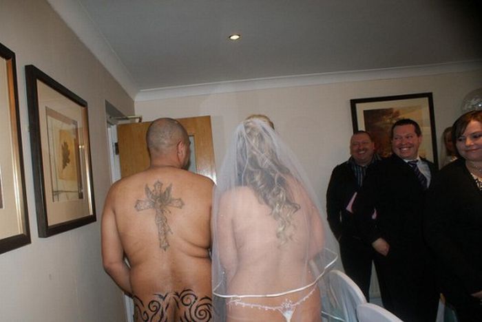 Свадьба без одежды