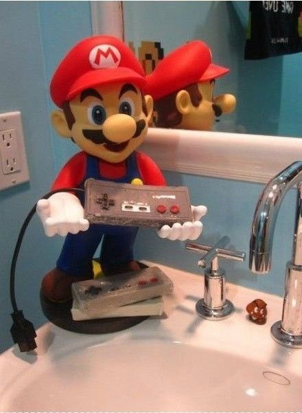 Фанатка Марио и ее ремонт комнаты