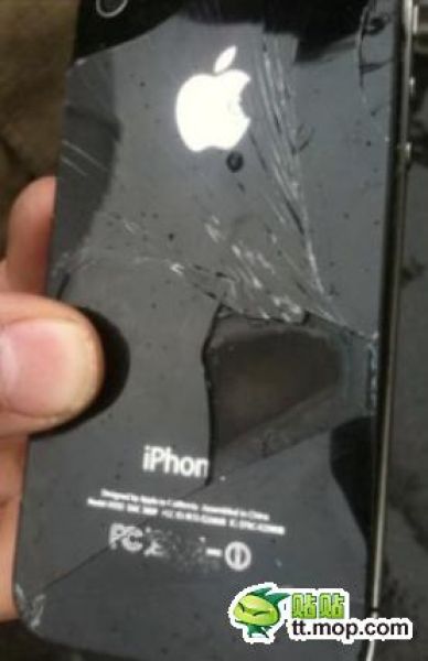 iPhone взорвался в руке