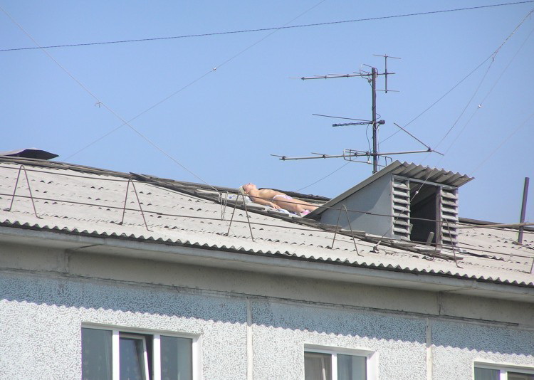 Летом на крыше