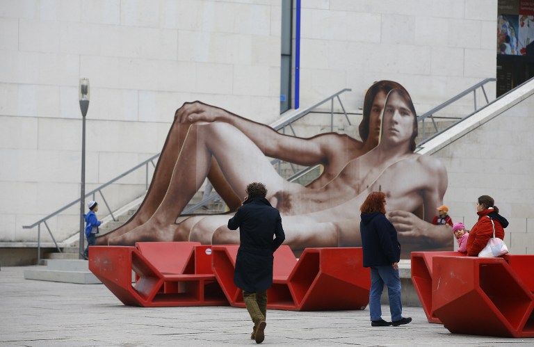 Жители Вены были шокированы гигантским постером