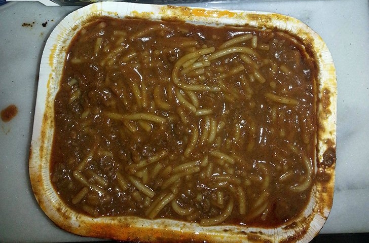 Аппетитные итальянские спагети с ароматной подливкой