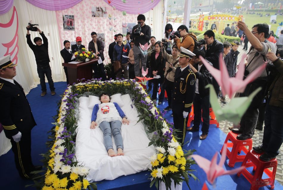 Студентка побывала на своих похоронах