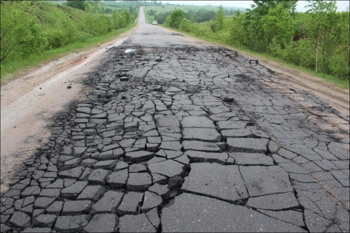 Пазл из дороги в России