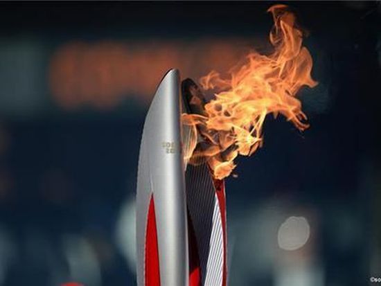 Приключения олимпийского огня продолжаются