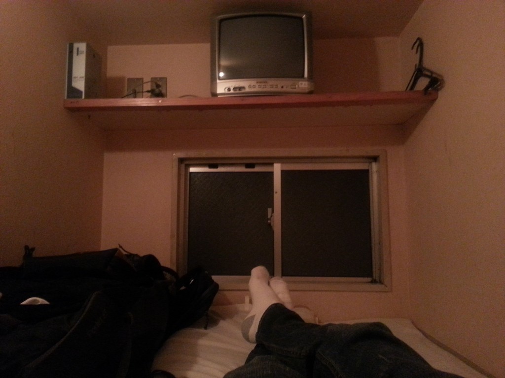Суровая реальность или неделя проживания в токийском капсульном отеле