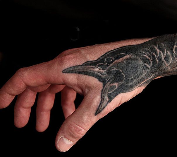 Татуировки, подсказанные физиологией человека