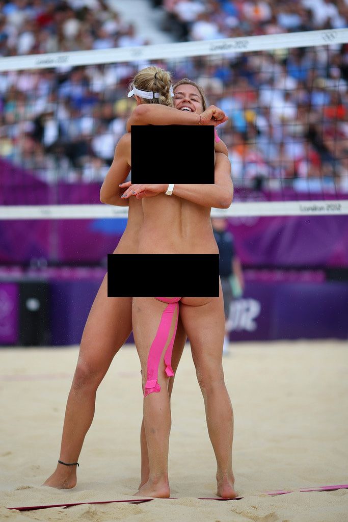 Пляжному волейболу немного не хватает цензуры
