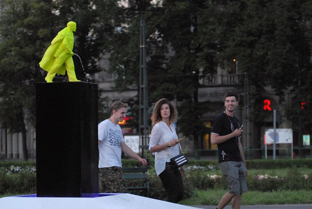 В Кракове установили памятник Ленину