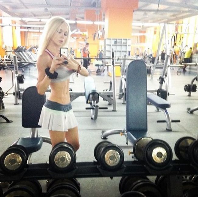 Одесская Барби Валерия Лукьянова занялась фитнесом и накачала мышцы