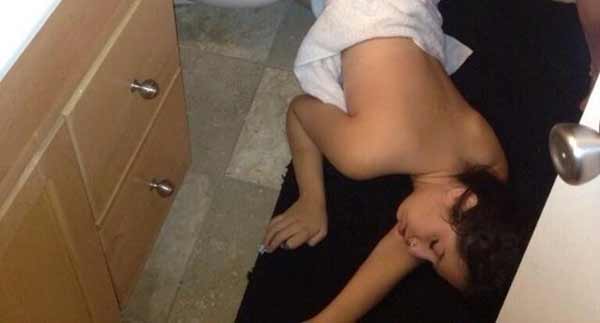 Пьяная жена заснула в туалете