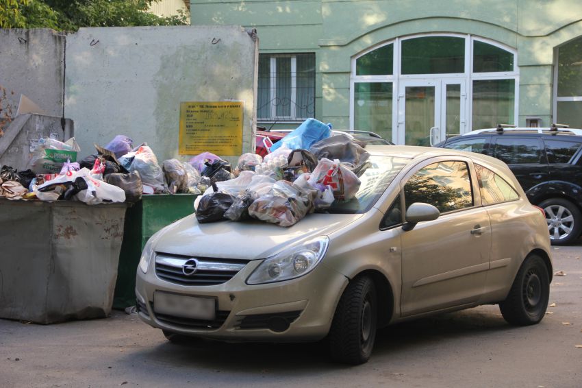 Если ты не уважаешь людей, то почему люди должны уважать тебя?