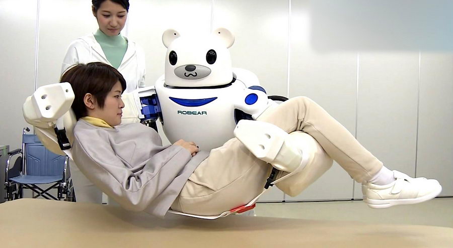 ROBEAR: японский робот-медведь для ухода за пожилыми