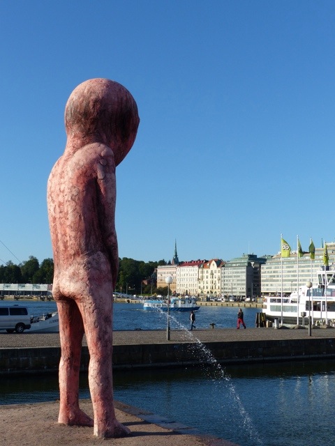 Писающий мальчик в Хельсинки
