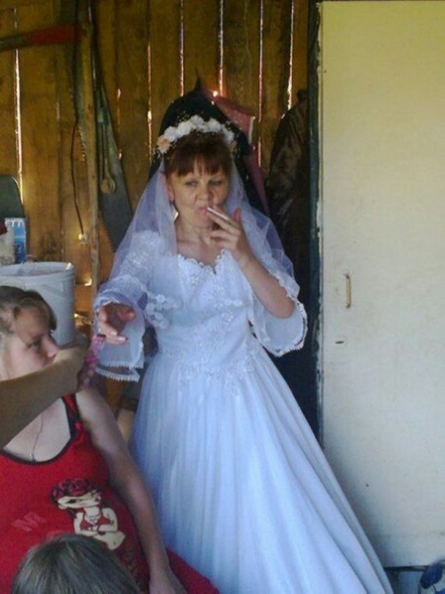 Моя ужасная невеста. Страшная невеста. Самые страшные платья на свадьбу. Самые страшные свадьбы. Страшные невесты фото.