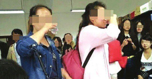 В Китае профессор провел экзамен по распитию водки