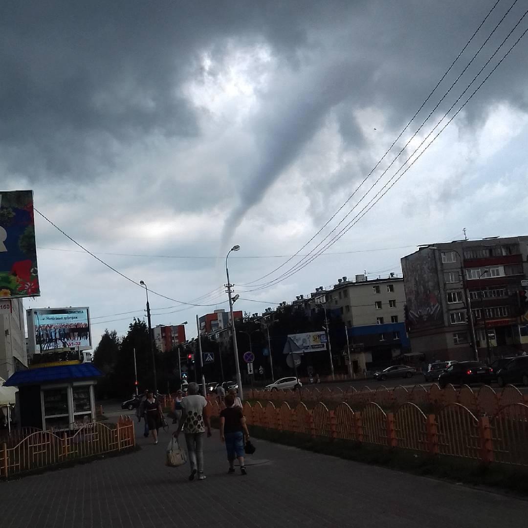 Торнадо в Сургуте