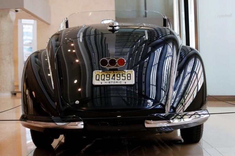 Цена редчайшего Alfa Romeo зашкалила за 15 миллионов долларов Цена редчайшего Alfa Romeo зашкалила за 15 миллионов долларов