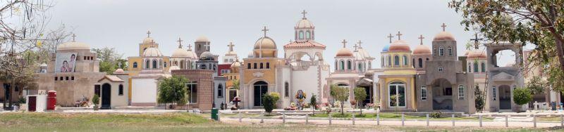 Роскошные мавзолеи мексиканских наркобаронов