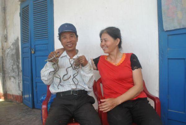 Вьетнамец не обрезал ногти больше 35 лет