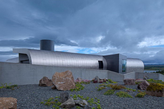 Суровый дом в Исландии