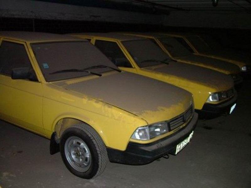 В капсулу времени попало 127 автомобилей Москвич