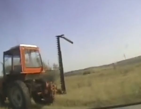 Погоня за пьяным трактористом в Иркутске