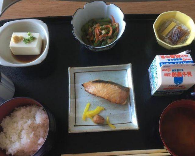 Еда в японской больнице