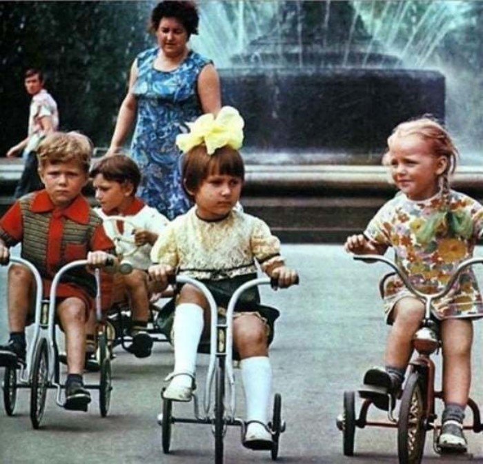Фото из советского детства, которые на мгновенье перенесут вас в прошлое