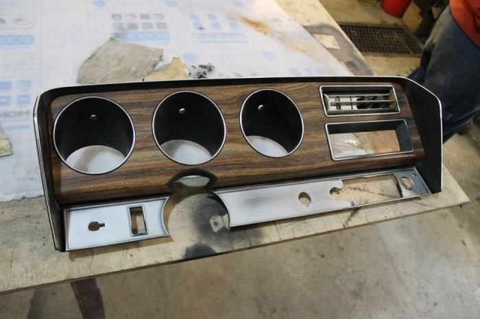 Восстановление маслкара Pontiac GTO 1970 года Восстановление маслкара Pontiac GTO 1970 года