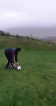 Футбол с ураганом "Элеонора"