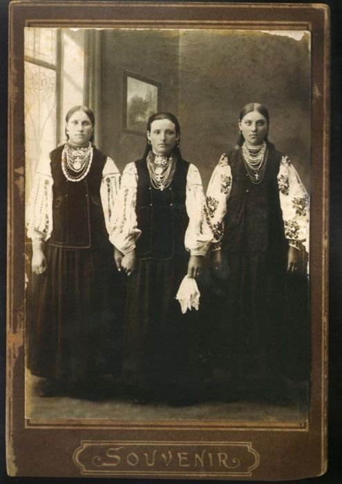 Как одевались жители Киевщины 100 лет назад