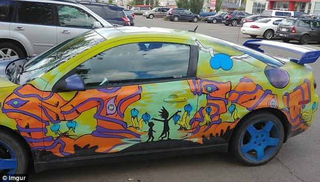 Авто с яркими принтами: безумство или неповторимый стиль? Авто с яркими принтами: безумство или неповторимый стиль?