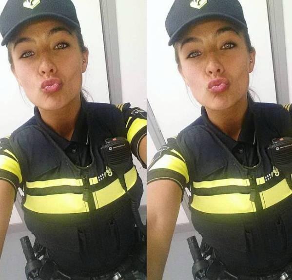 Симпатичная полицайка из Нидерландов