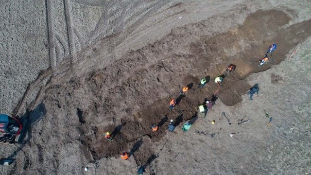 Клад эпохи викингов нашли в Балтийском море на острове Рюген