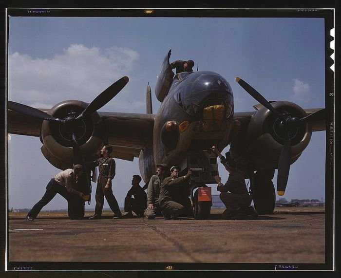 Колоризированные фото времен Второй мировой войны