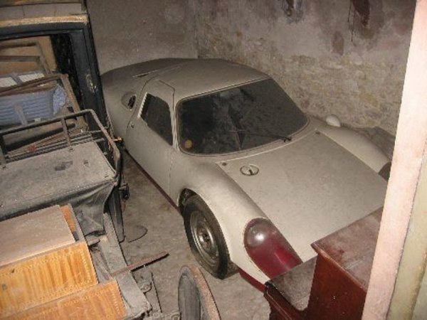 Забытые легенды: 25 фотографий, от которых все автомобилисты схватятся за сердце Забытые легенды: 25 фотографий, от которых все автомобилисты схватятся за сердце