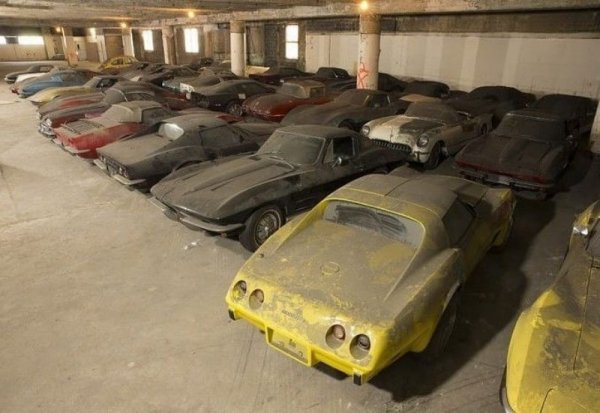 Забытые легенды: 25 фотографий, от которых все автомобилисты схватятся за сердце Забытые легенды: 25 фотографий, от которых все автомобилисты схватятся за сердце