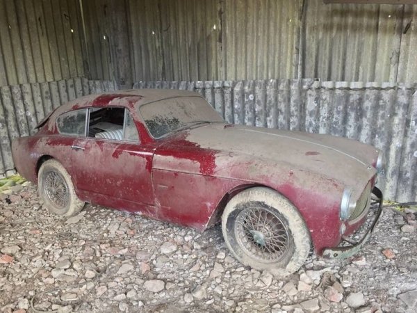 Забытые легенды: 25 фотографий, от которых все автомобилисты схватятся за сердце Забытые легенды: 25 фотографий, от которых все автомобилисты схватятся за сердце