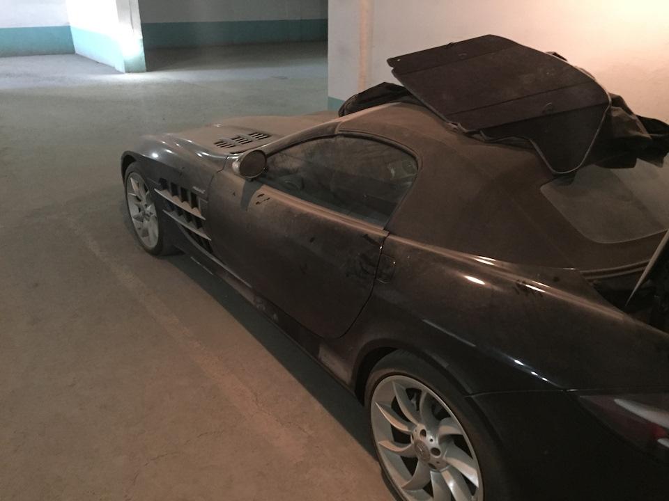 В подземном паркинге Новосибирска обнаружили новый Mercedes-McLaren SLR, простоявший там три года