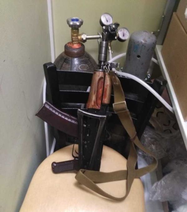 Бойцы ОВО Росгвардии забыли оружие в одном из кафе Санкт-Петербурга