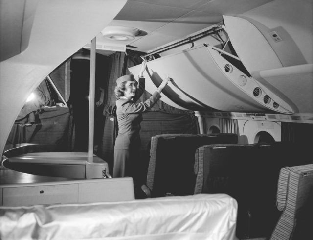 Архивные фотографии авиаперелётов 1950-х годов
