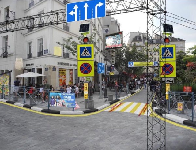 Как преобразилась бы парижская улица, если бы она находилась в Москве