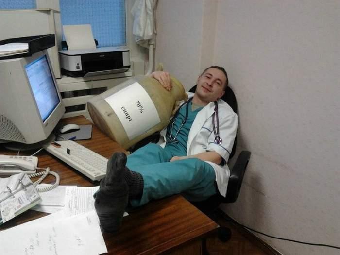 Веселые будни медицинских работников