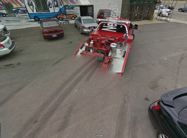 Странные кадры с сервиса Google Street View