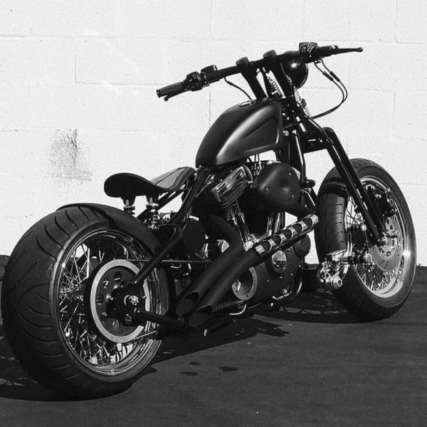 Крутые кастомы на основе Harley-Davidson Крутые кастомы на основе Harley-Davidson